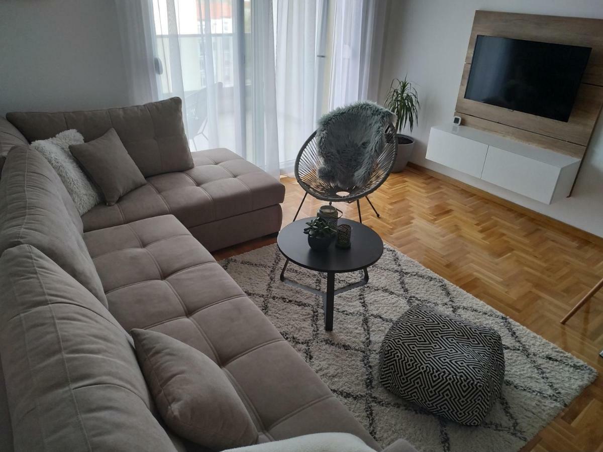 Apartman Avisi Trebinje Buitenkant foto
