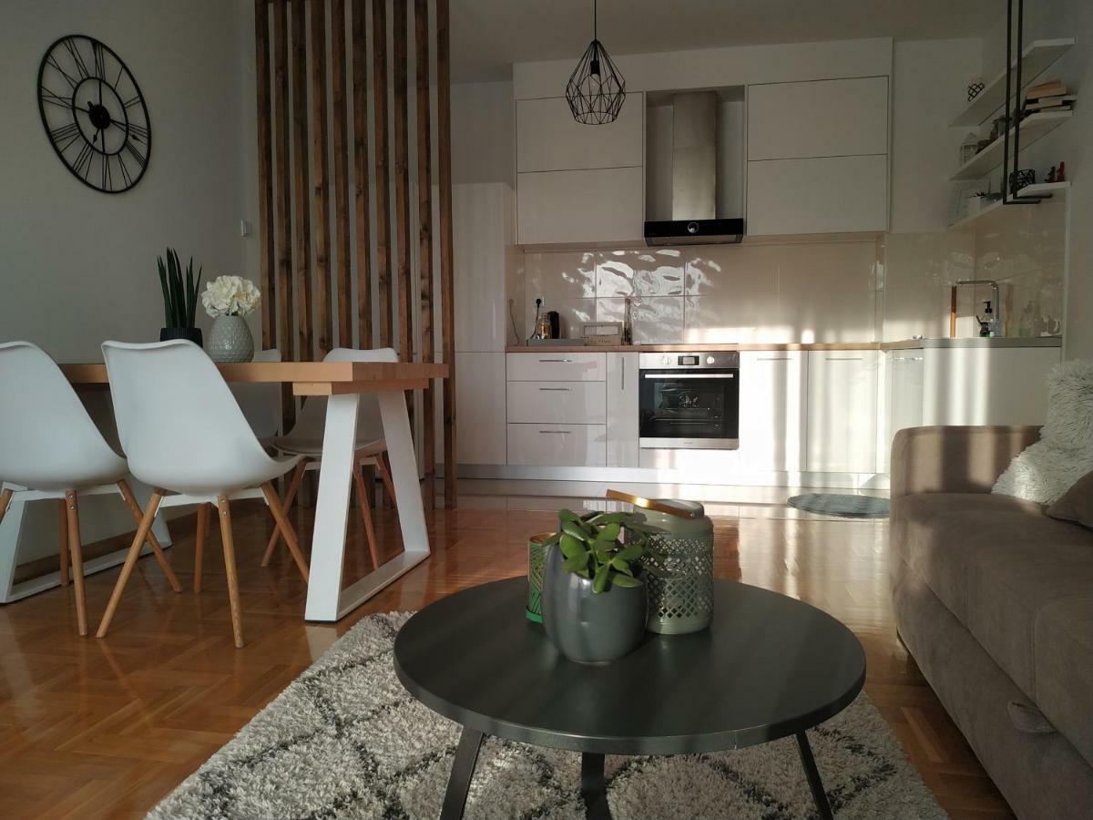 Apartman Avisi Trebinje Buitenkant foto